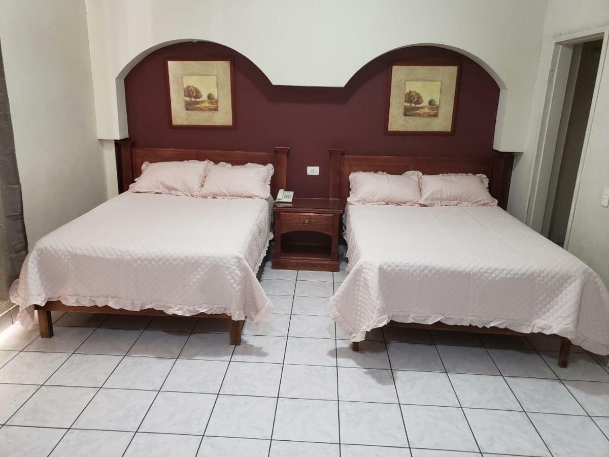 Hotel Baeza Delicias Dış mekan fotoğraf